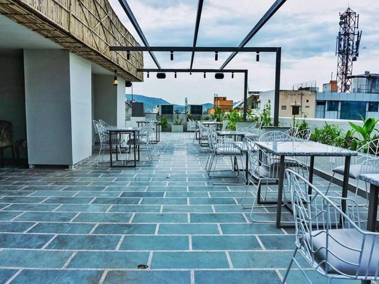 Raas Mahal-Hotel In Jaipur Near Tourist Places Exterior foto